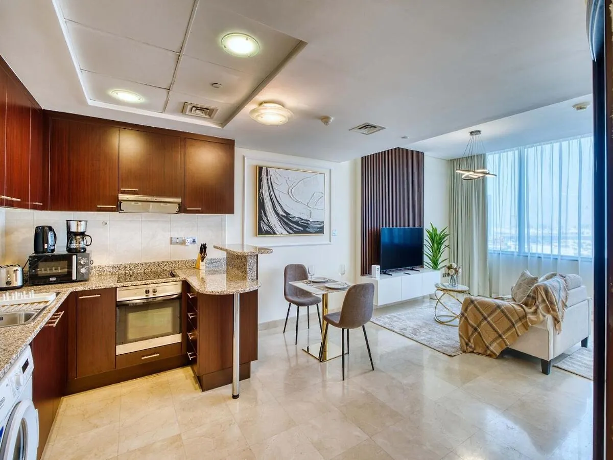 Classic Sky Studio Bright Dubai Apartment